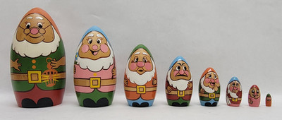 Vintage 8 Piece 6.5'' Wooden SEVEN DWARFS Russian Nesting Dolls Set
