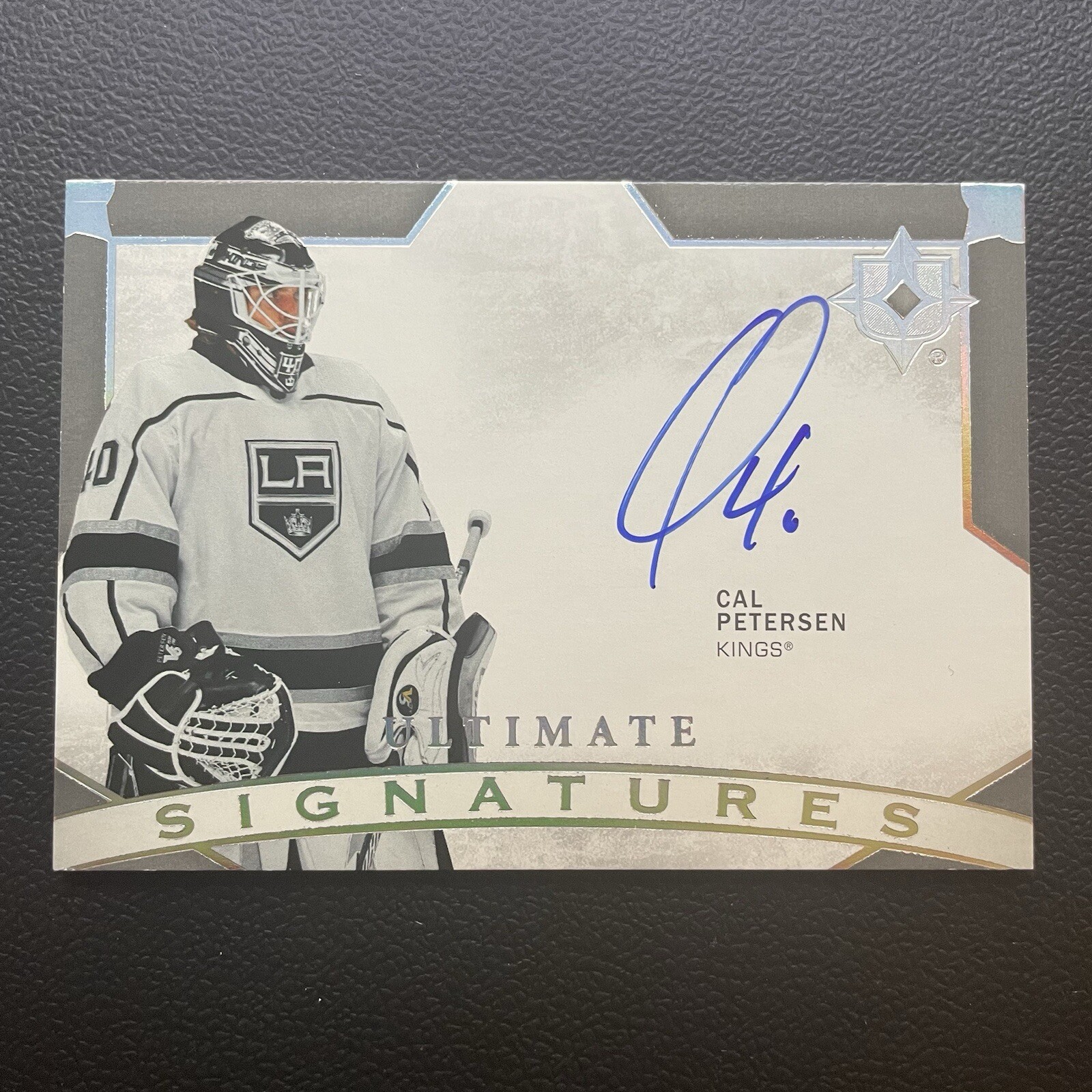 2021-22 Upper Deck Ultimate Collection Cal Petersen Ultimate Signatures US-CP Hockey Card