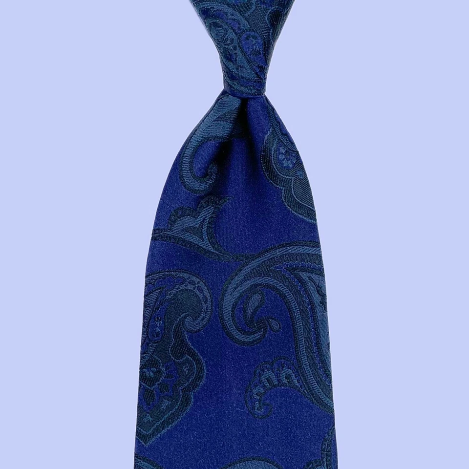 Corbata ETRO Milano Azul - 2 Tonos Negro Patrón Paisley Sobre Azul 100% Seda Italia Foto 2 de 4