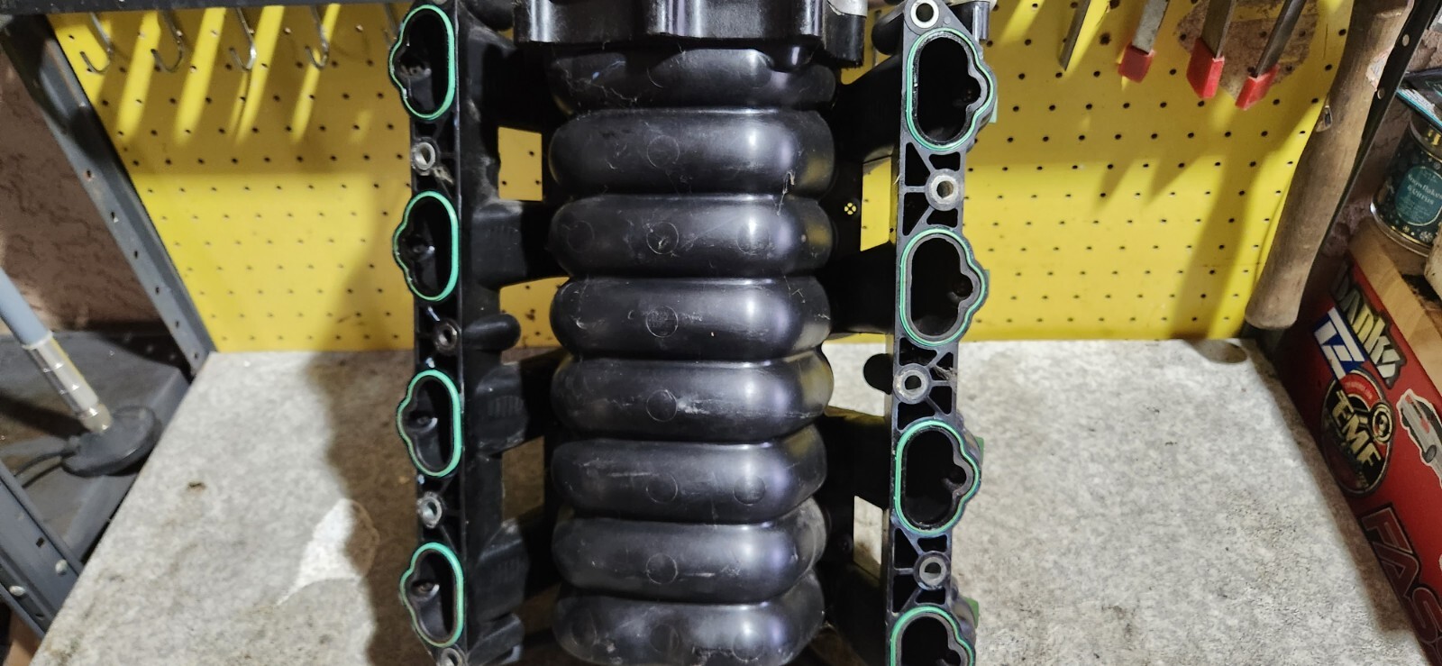 98 99 Jaguar XJ8 XK8 Vanden Plas Engine Intake Manifold 96JV6N693BC Plastic OEM