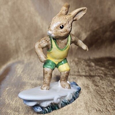 Royal Doulton Aussie Surfer Bunnykins Figurine DB133 Vintage 1993 Exclusive RDA