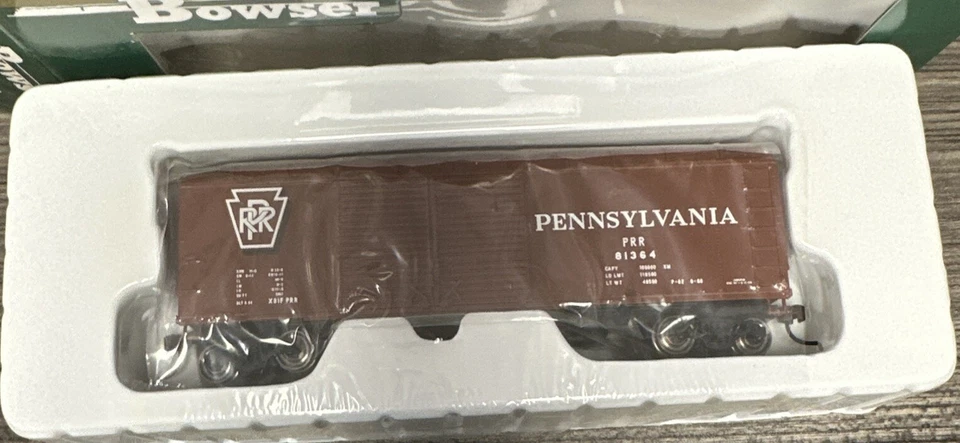 BOWSER Executive Line HO Scale #40279 40’ Turtle Box Car PRR #81364 - NEW! - Image 3 of 4
