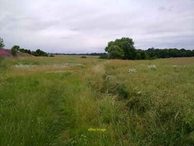 Foto 12x8 Pfad durch die Felder Sherburn SE von Sherburn Dorf, mit r c2011