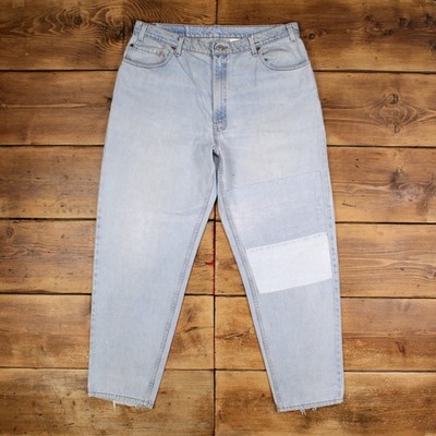 Vintage Levis 560 Jeans 38 x 32 USA Made 90s Light Wash Straight Blue Red Tab