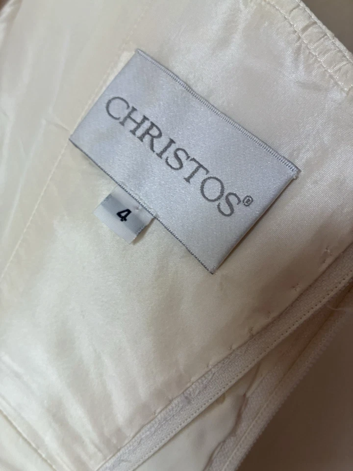 Vestido de novia Christos NY sin tirantes marfil sirena nivel inferior talla 4 Foto 2 de 4