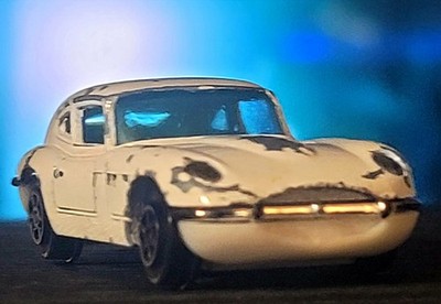 Vintage Yatming Diecast Car White Jaguar E Type 4.2 Hong Kong 