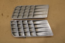 1970 Corvette Fender Louver Grille Vent Pair 3966797 3966798 Original 70 1970 Corvette Fender Louver Grille Vent Pair 3966797 3966798 Original 70