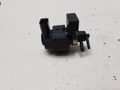 Audi A4 S4 B7 8E 8H 2007 Diesel 125kW Turbolader Druckwandler Magnetventil