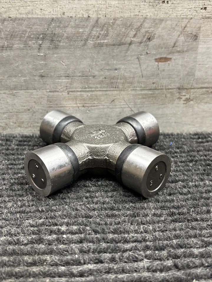 Universal Joint Moog 330 Foto 3 de 4