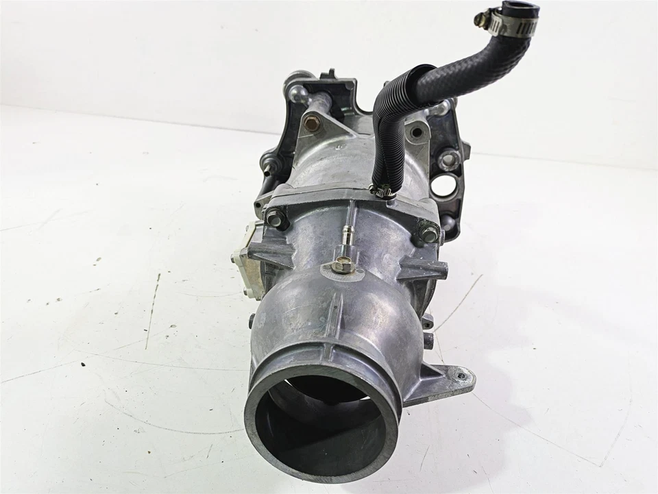 Yamaha Waverunner VX1050 2020 Deluxe Jetpump Jet Pump Set 6EY-R1321-01-00 Foto 4 de 4