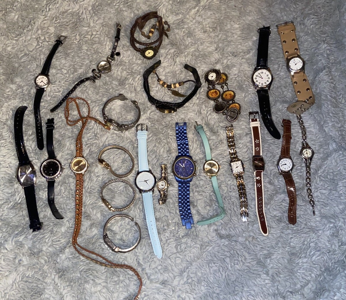 Watch Lot Men Women For Parts Only Repair Scrap 22 Total VTG  display picture 3