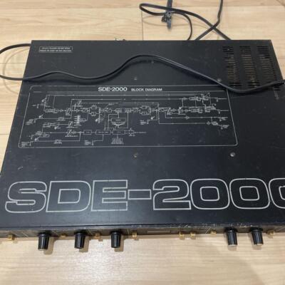 ギター Roland SDE-2000 s-l1200.jpg
