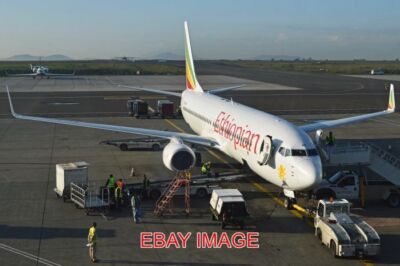 FOTO FLUGZEUG BOEING 737-860(W) 'ET-APF' ETHIOPIAN AIRLINES C/N 40961 L/N 382