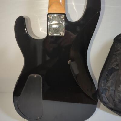 し*ん様 【ジャンク】Charvel JAZZ BASSタイプ し*ん様 【ジャンク】Charvel JAZZ BASSタイプ 楽器・機材