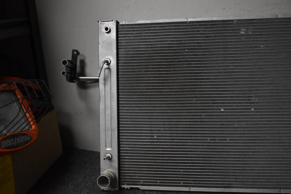 RADIADOR MERCEDES BENZ FÁBRICA OEM Foto 2 de 4