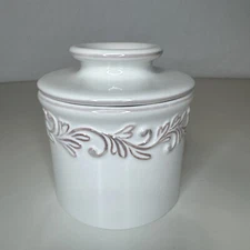 L TREMAIN BUTTER BELL Crock White Embossed Leaf Pattern Room Temp Butter Keeper