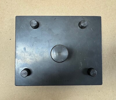 Kawasaki 57001-1628 Genuine Essential Tools, Drive Pulley Holder