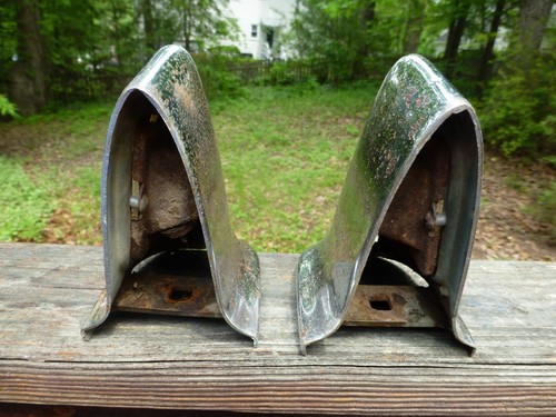 1954 1955 Bumper Guards with L5-54 License Plate lights 1956 - Picture 6 of 11