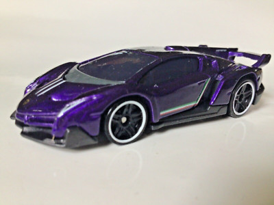 Hot Wheels LAMBORGHINI VENENO purple loose package pull UNUSED 1