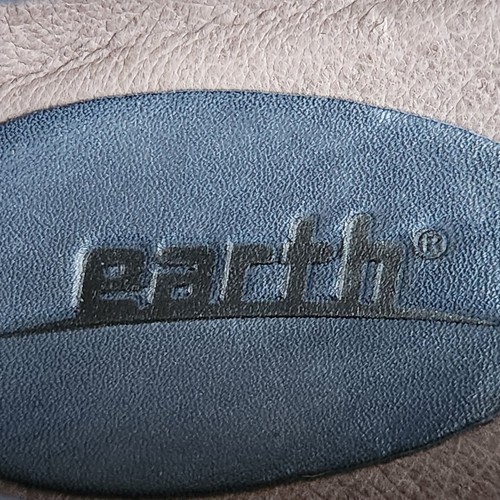 Earth Angelica Narrow Mary Jane Navy Leather Upper Flats Ladies Shoes Sz 6A - Picture 10 of 13