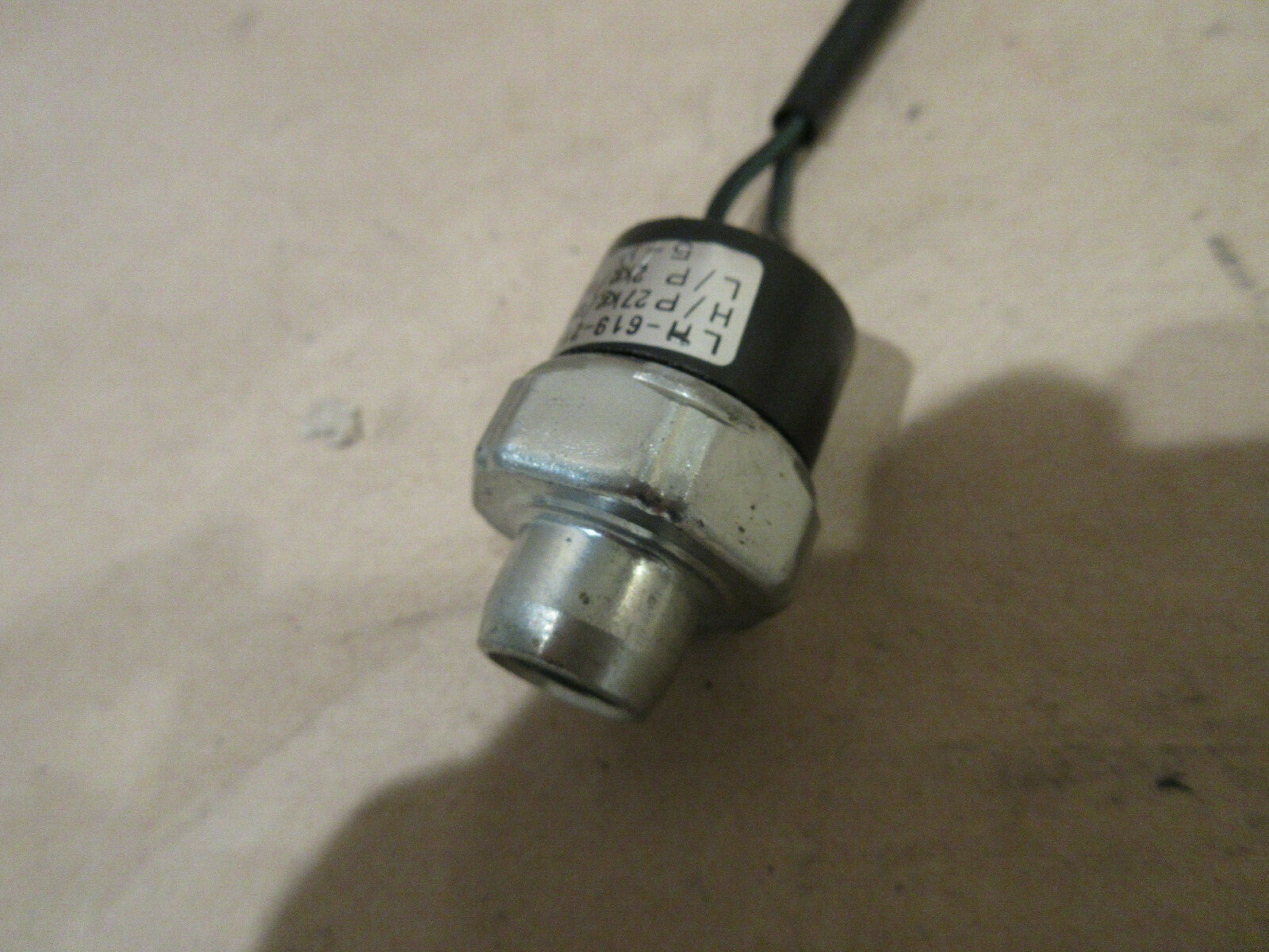 Ferrari 208,328,Mondial,Testarossa - Pressostat For Dryer Filter P/N 129102