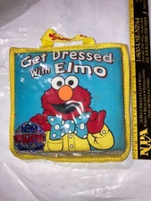 SOFTPLAY CLOTH BOOK GET DRESSED WITH ELMO SESAME STREET TOY SOFT PLAY INTERACTIV