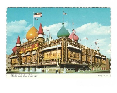 World's only Corn Palace 1975 Mitchell SD vintage postcard Unposted