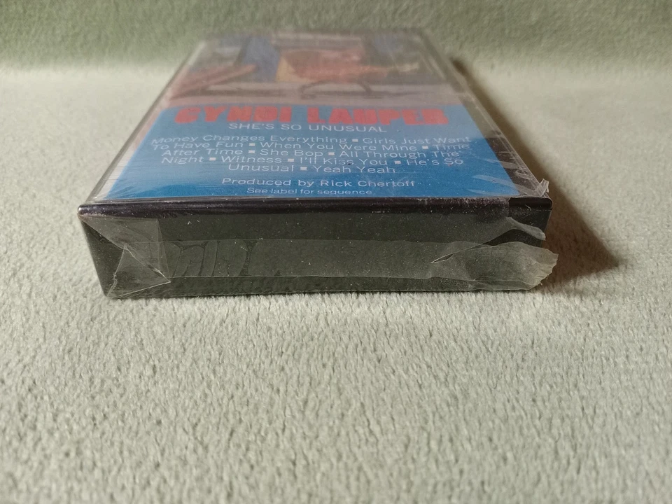 CYNDI LAUPER SHE'S SO UNUSUAL AUDIO CASSETTE BRAND NEW SEALED NOS PORTRAIT 1983 - Image 4 of 4
