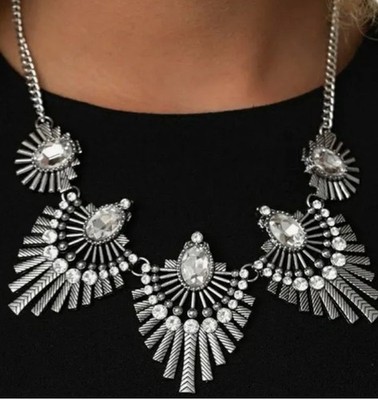 Paparazzi Miss You Niverse Silver Necklace. ( Earrings Included )New with Tags
