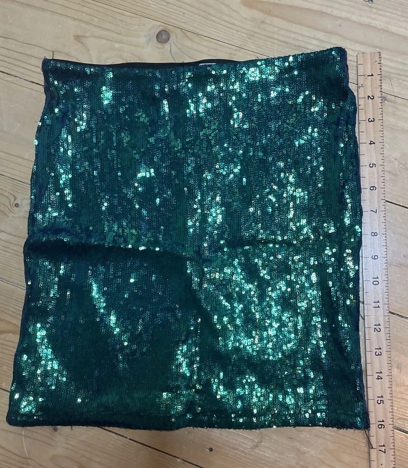 H&M. Lined Green Sequin Skirt Size S W27 x L 16" never worn - Image 2 of 4
