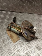Pompe à essence Mazda 323