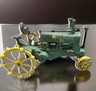 John Deer Vintage Tractor Farm Equipment Toy Keepsake Metal Die  Cast Old Green — photo 2