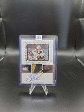 2020-21 The Cup Peyton Krebs Exquisite Rookie Autograph Patch Tribute 25/25