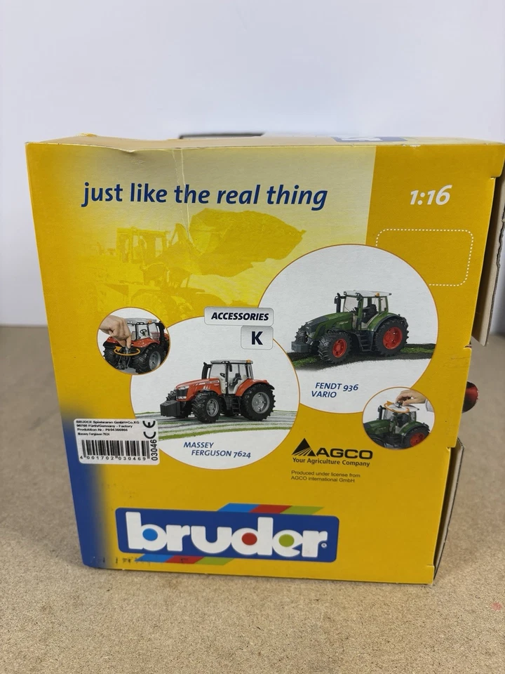 1/16 Massey Ferguson 7624 Tractor by Bruder 03046 - Image 3 of 4