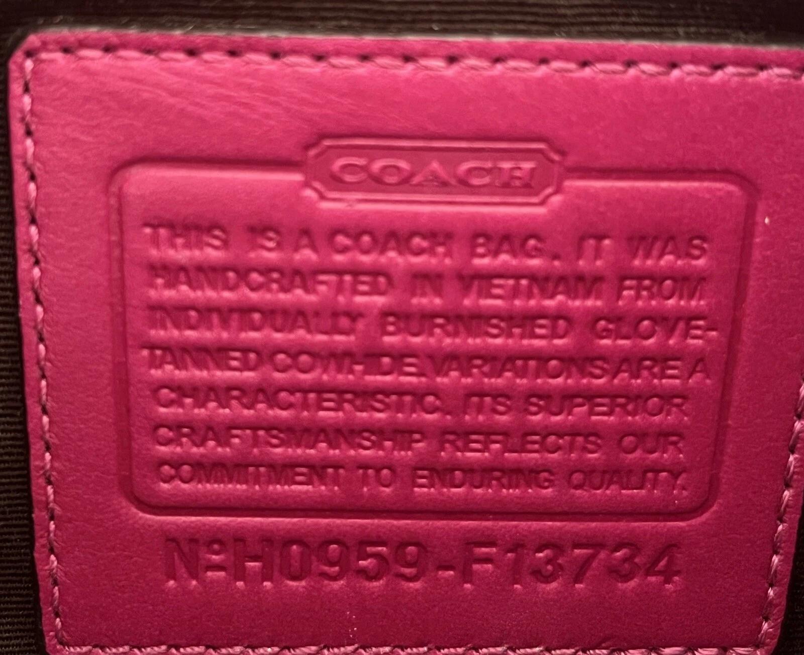 COACH (13734) Borsa da polso grande plissettata in pelle rosa lampone frizione