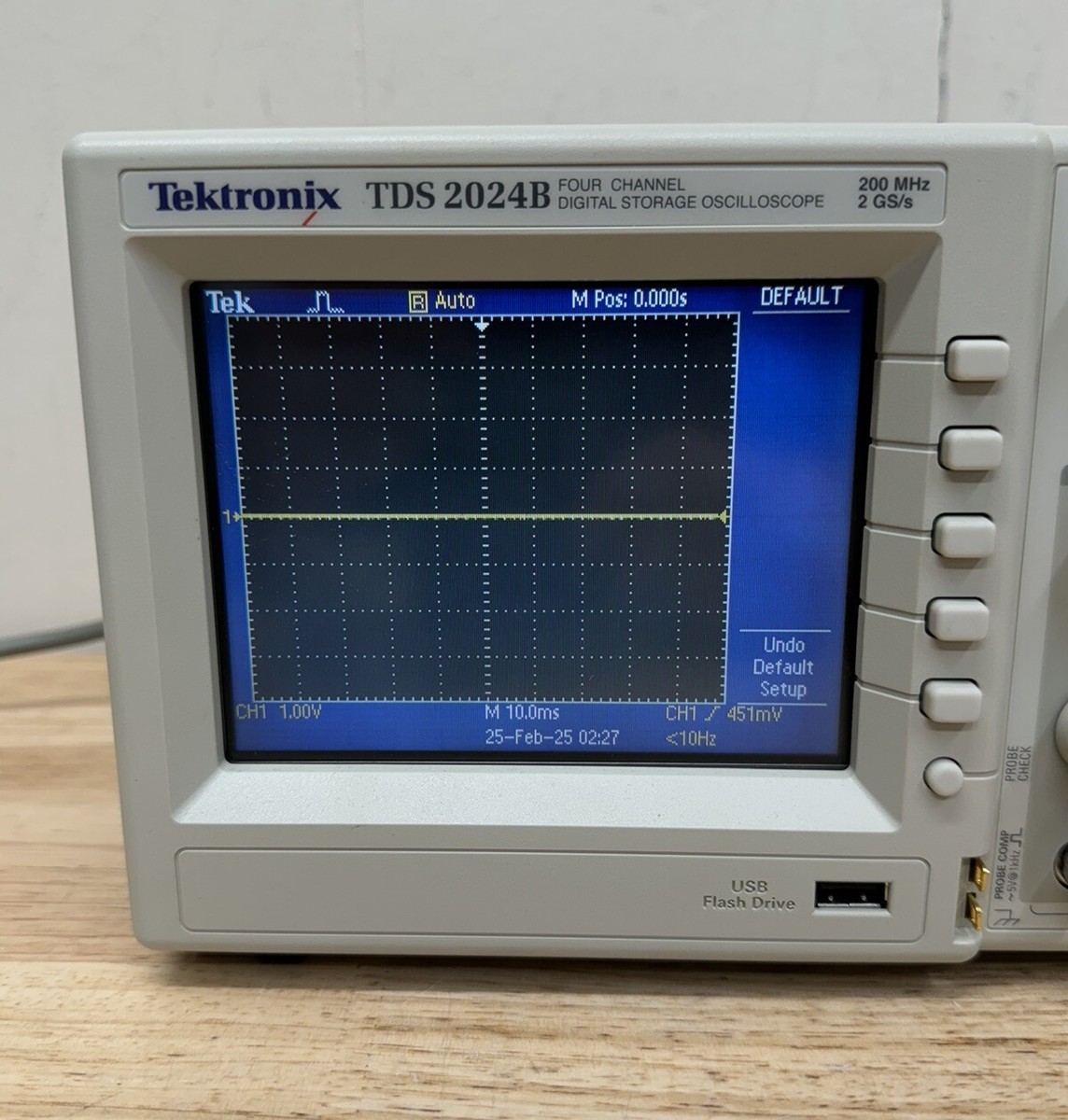 Tektronix TDS 2024B オシロスコープ　ジャンク Used Tektronix TDS2024B Digital Oscilloscope 200MHz 2GS/s US Free