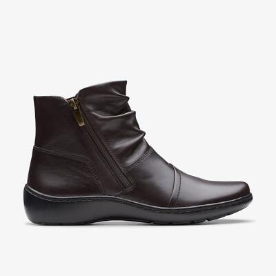 Clarks Women's Cora Pace Chocolate Leather 26179589