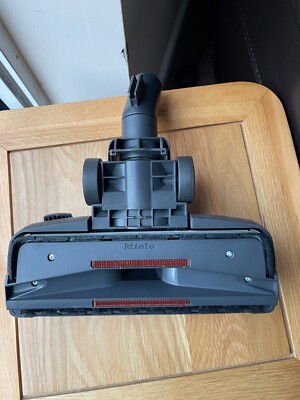Miele Staubsauger EcoTeq Plus Staubsauger Bodenkopf TOP