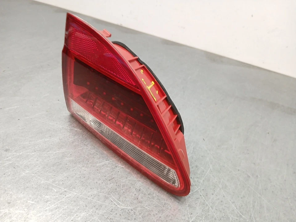 3R5945094C PILOTO TRASERO DERECHO INTERIOR / 1073225 PARA SEAT EXEO 3R2 2.0 TD - Immagine 3 di 4