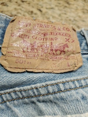 Levi Strauss Premium 501 Button Fly Jeans Light Wash Womens W37 L34