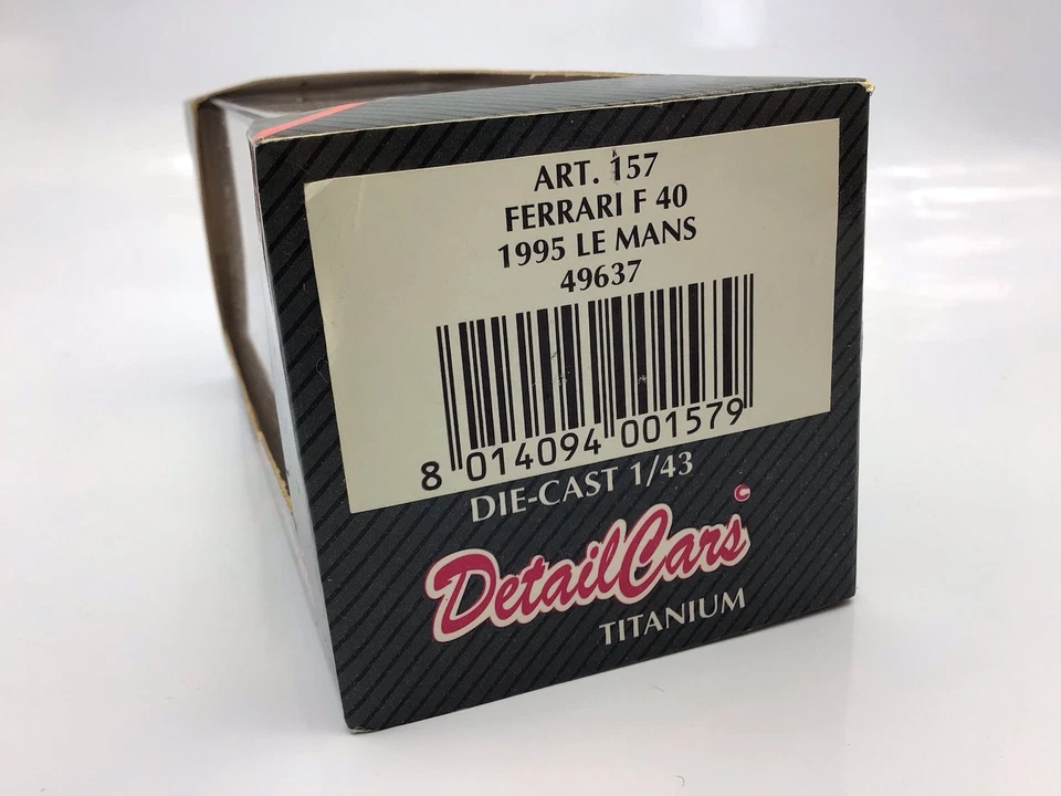 Corgi 1/43 Ferrari F40 - 1995 Le Mans #34 piloto - en caja Foto 3 de 4