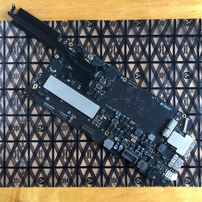 Logicboard Macbook Pro 13'' Retina, 8GB, i5 (A1502) 2013/2014/2015 Mainboard