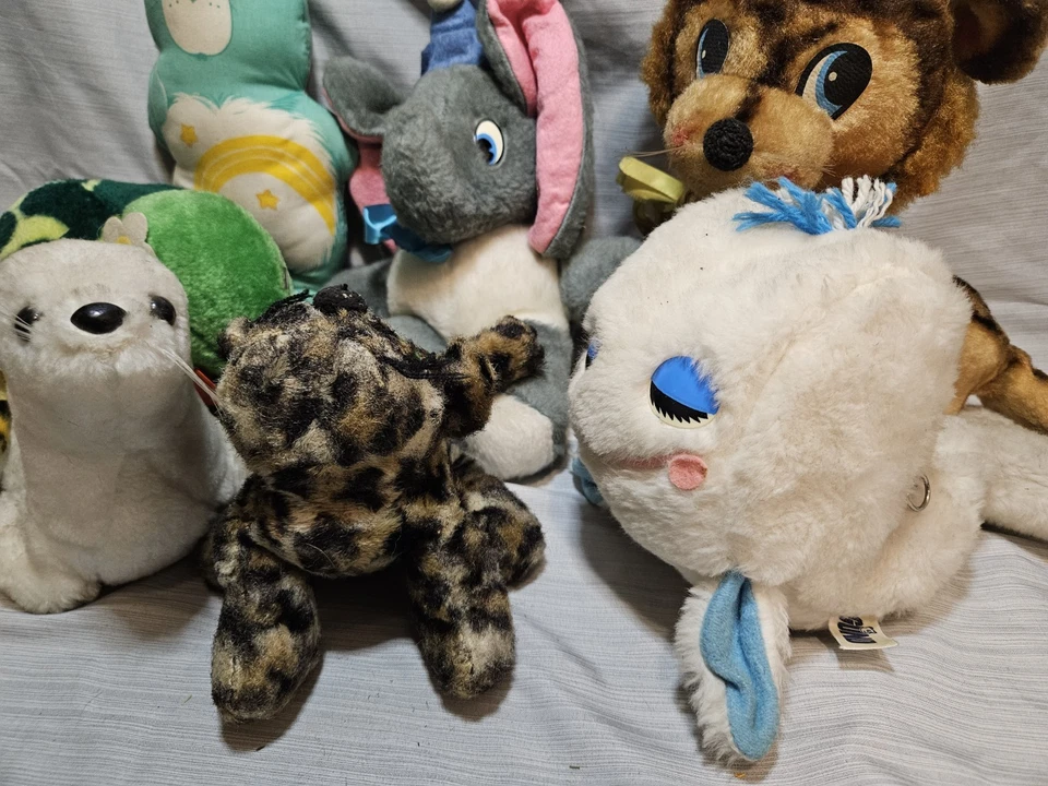 Vintage Stuffed Animals Plushies Stuffies Lot Of 9 - Image 4 of 4