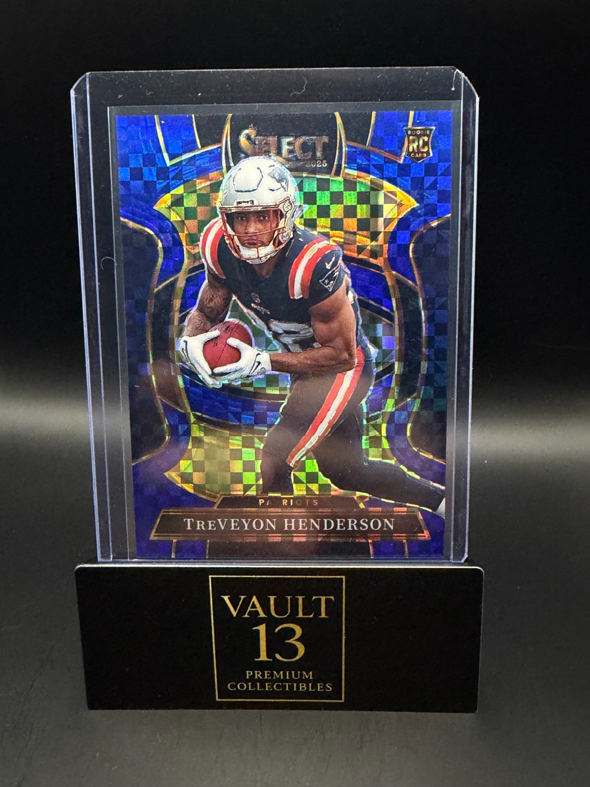 2025 Panini Select Concourse Blue Checkered TreVeyon Henderson /249