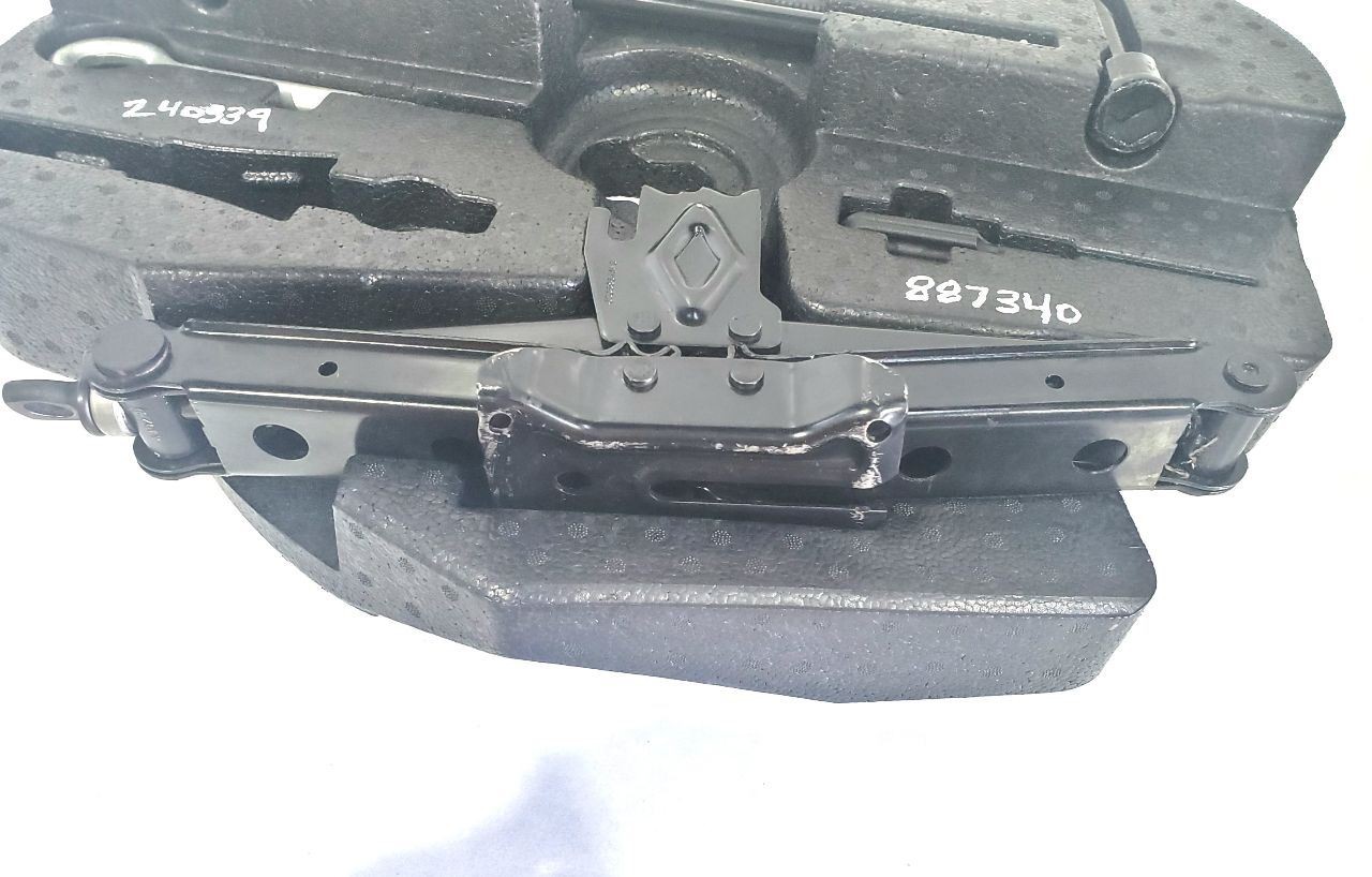2017 Maserati Levante OEM Jack Kit With Foam 1 Missing Tool