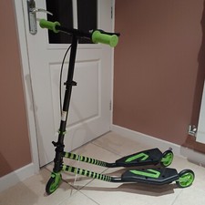 Excellent Condition X-Rider Childern's  Scissor Scooter in Black & Green