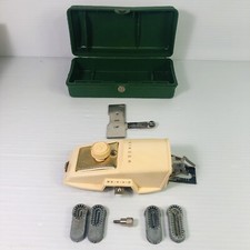 VINTAGE 1960's Singer Buttonholer With Green Case w/ Attachments 489500