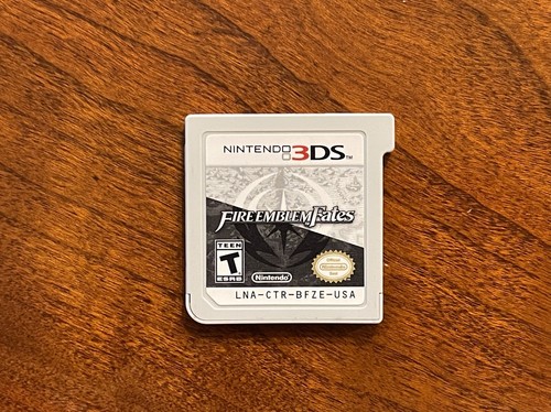 Fire Emblem Fates Special Edition Complete in Box! Nintendo 3DS - Picture 3 of 10