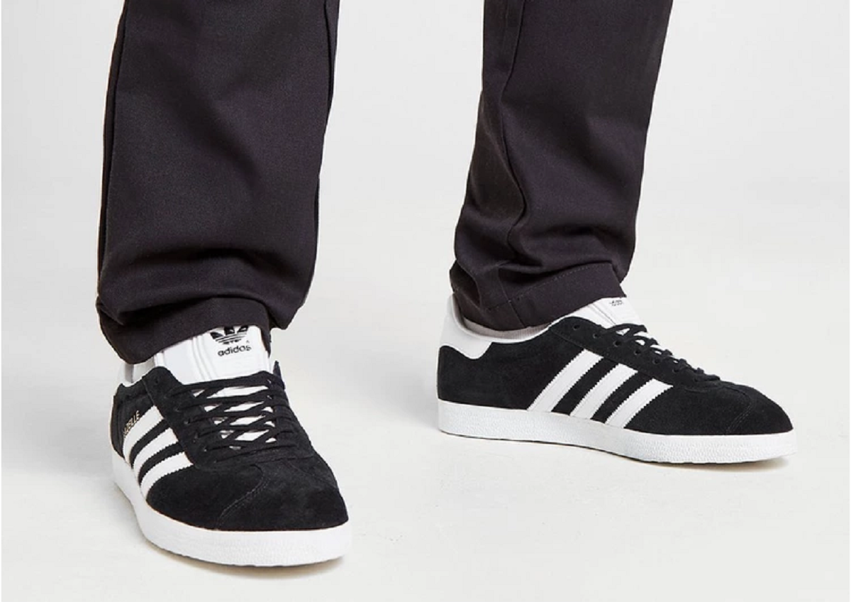 adidas gazelle silver green womens adidas Originals Gazelle Core Black/W