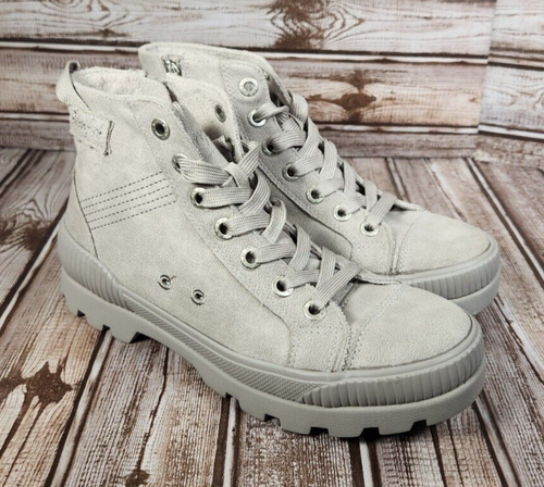 BLOWFISH Malibu Women's 8.5 Gray Suede Forever Lug Sole Sneaker Side Zipper EUC - Picture 2 of 9
